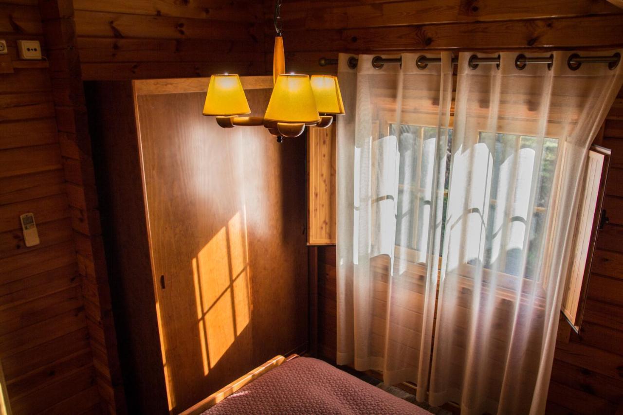 Xisto Camping Janeiro de Baixo Eksteriør bilde