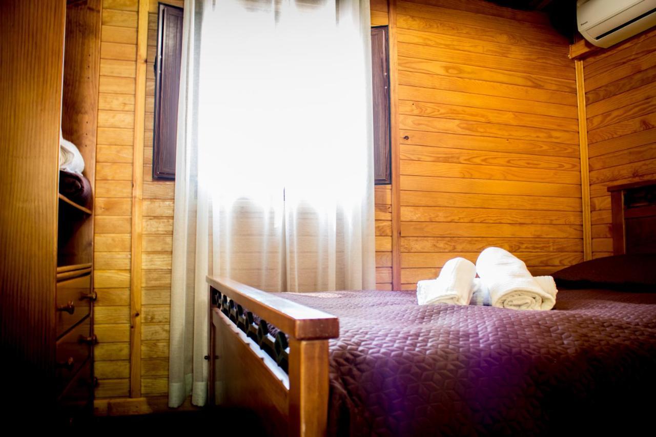Xisto Camping Janeiro de Baixo Eksteriør bilde