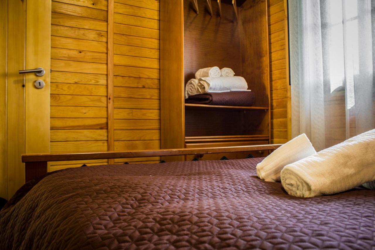 Xisto Camping Janeiro de Baixo Eksteriør bilde