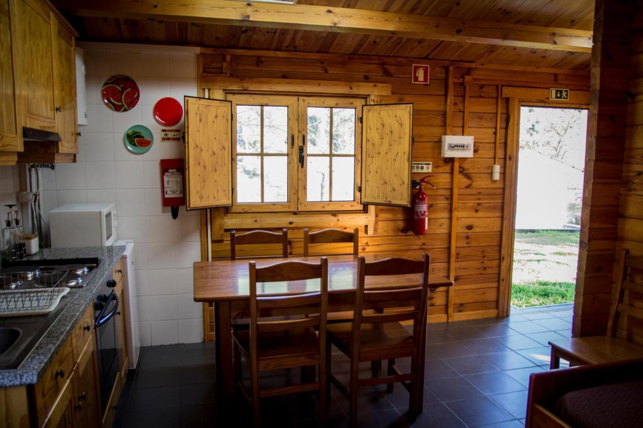 Xisto Camping Janeiro de Baixo Eksteriør bilde