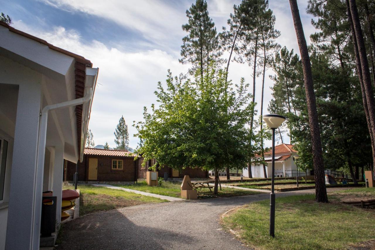 Xisto Camping Janeiro de Baixo Eksteriør bilde