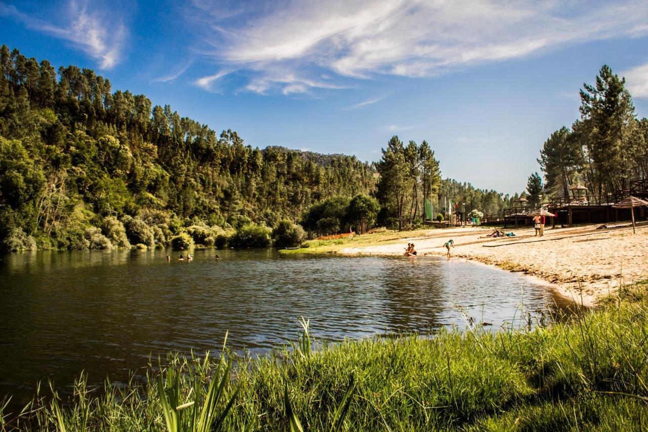 Xisto Camping Janeiro de Baixo Eksteriør bilde